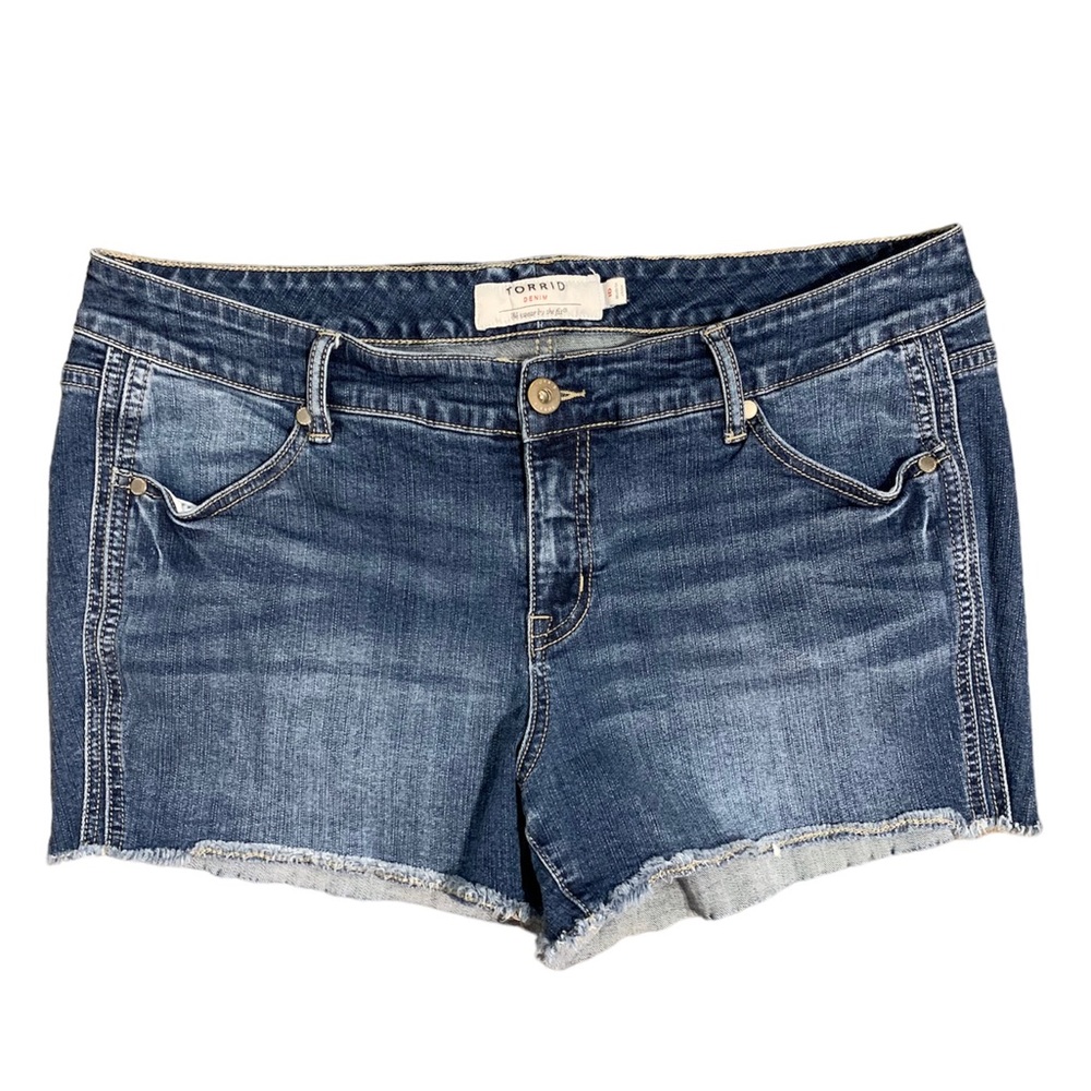 Torrid Denim Jeans Shorts We Swear By The Fit Size 16